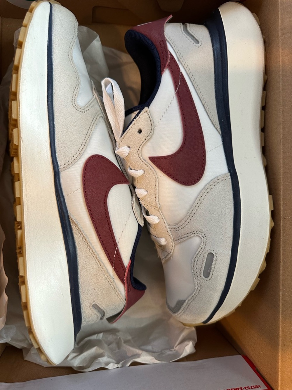 Nike Phoenix Waffle - Picture 3 of 7